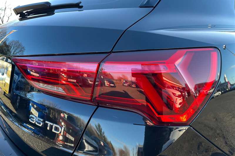 Used Audi Q3 2022 for sale - 77318064: Photo 32