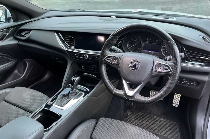 Used Vauxhall Insignia 2018 for sale - 76529528: Photo 5
