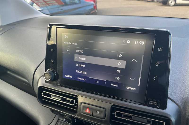 Used Vauxhall Combo Life 2020 for sale - 76530493: Photo 17