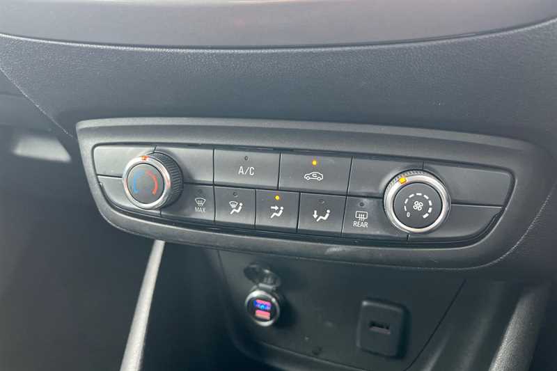 Used Vauxhall Crossland 2022 for sale - 76517373: Photo 15