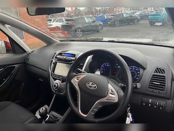 Used Hyundai Ix20 2018 for sale - 77164307: Photo