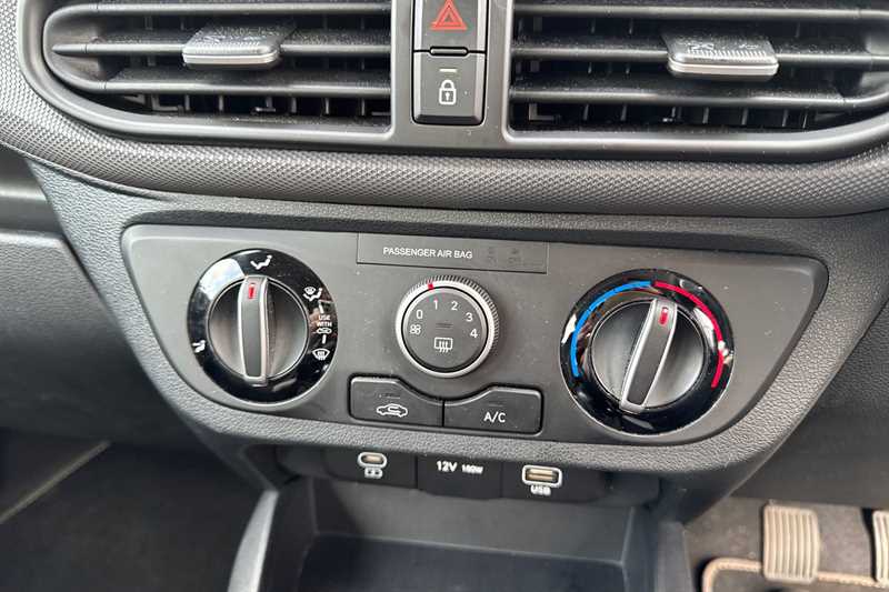 Used Hyundai i10 2025 for sale - 77944496: Photo 15