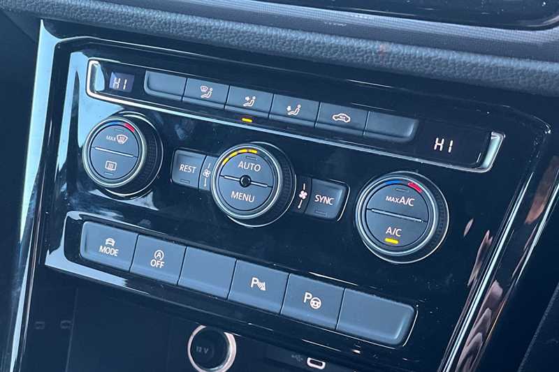 Used Volkswagen Touran 2020 for sale - 77349378: Photo 15