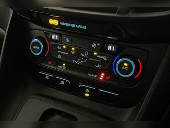 Used Ford Grand Tourneo Connect 2022 for sale - 77362604: Photo