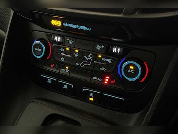 Used Ford Grand Tourneo Connect undefined for sale - 77474408: Photo