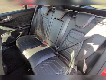 Used Ford Focus 2023 for sale - 78050945: Photo