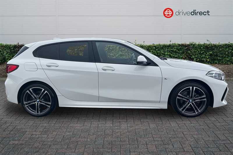 Used BMW 1 Series 2024 for sale - 76463377: Photo 2