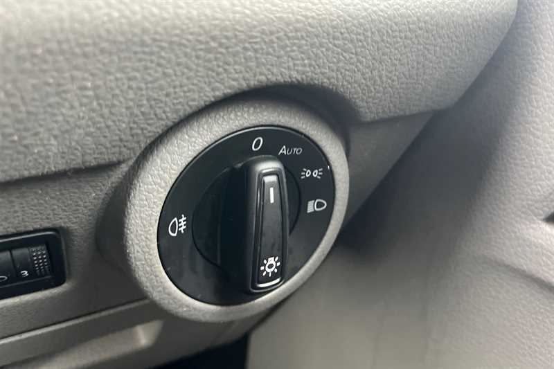 Used Volkswagen Transporter Shuttle 2020 for sale - 77914835: Photo 39