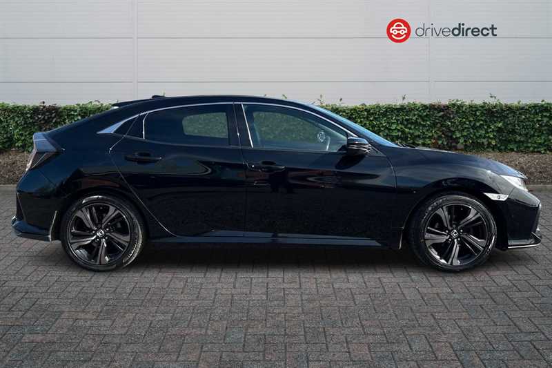 Used Honda Civic 2017 for sale - 78188545: Photo 2