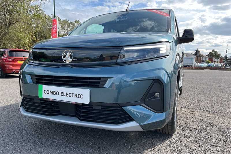 Used Vauxhall Combo Life 2024 for sale - 76503300: Photo 41