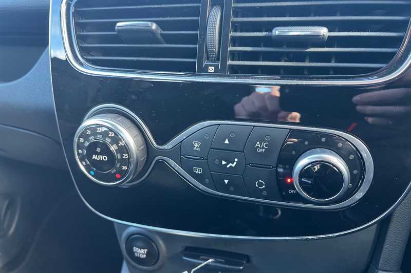 Used Renault Clio 2017 for sale - 78174055: Photo 15