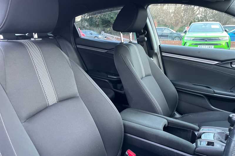 Used Honda Civic 2021 for sale - 76858434: Photo 23