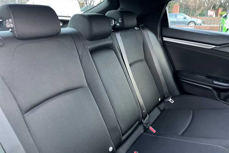 Used Honda Civic 2021 for sale - 76858434: Photo 24