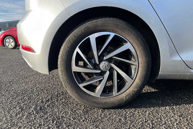 Used Volkswagen Golf 2019 for sale - 76956570: Photo 10