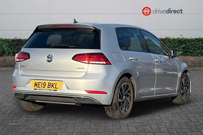 Used Volkswagen Golf 2019 for sale - 76956570: Photo 3