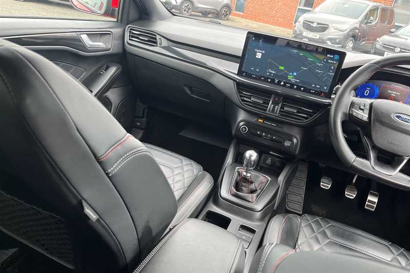 Used Ford Focus 2023 for sale - 78207659: Photo 14