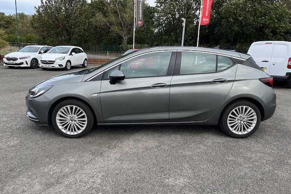 Used Vauxhall Astra 2018 for sale - 76124937: Photo 3