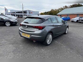 Used Vauxhall Astra 2018 for sale - 76124937: Photo 4