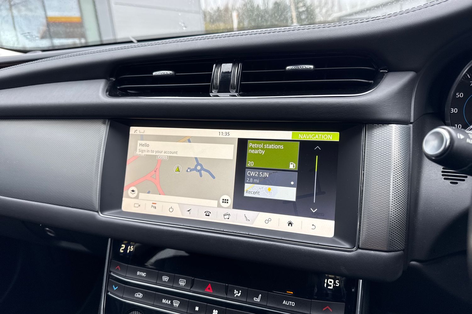 Used Jaguar XF 2019 for sale - 78052642: Photo 17