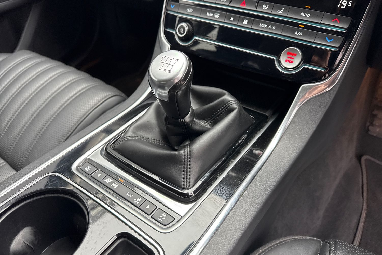 Used Jaguar XF 2019 for sale - 78052642: Photo 23