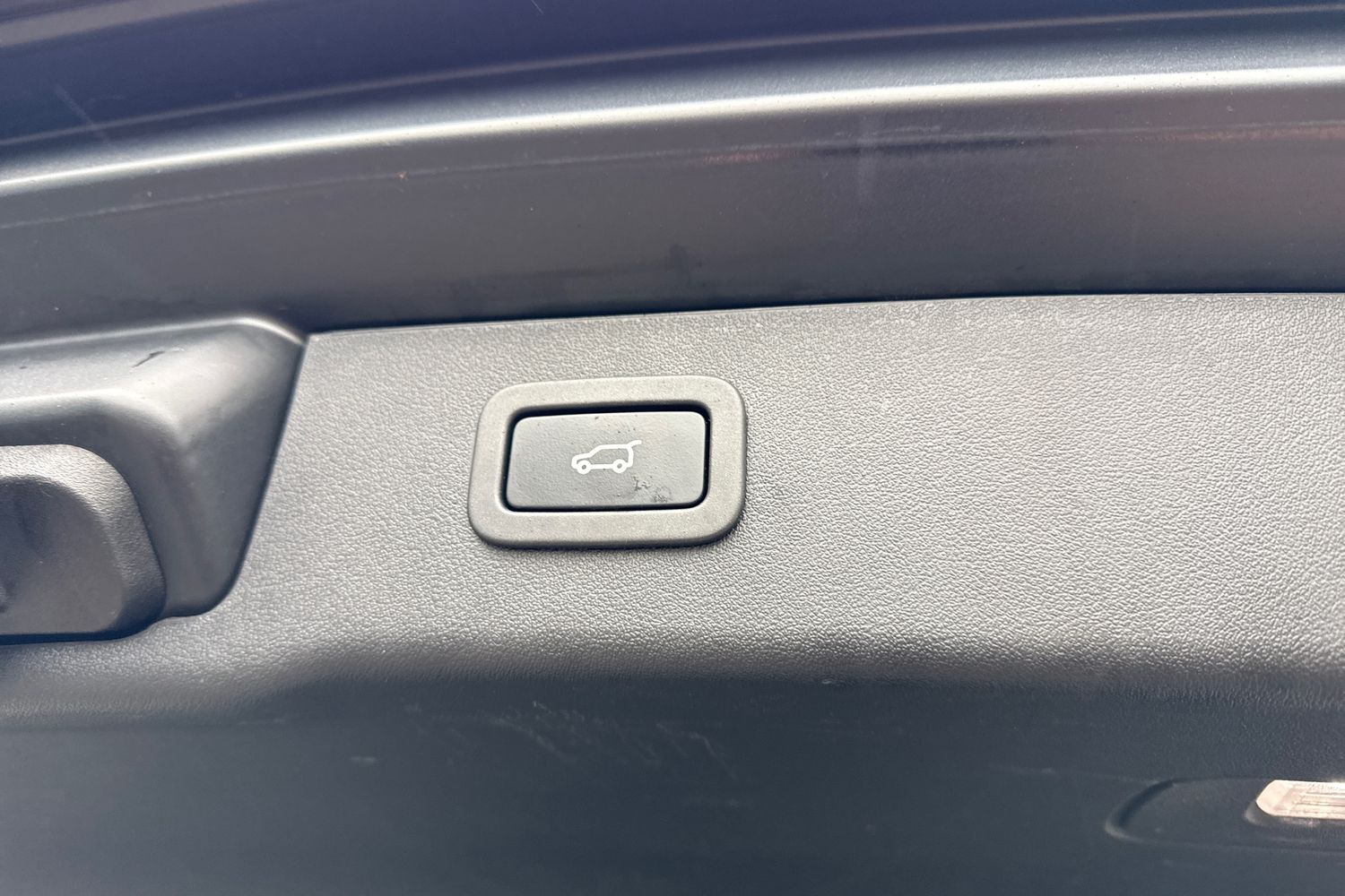 Used Jaguar XF 2019 for sale - 78052642: Photo 29