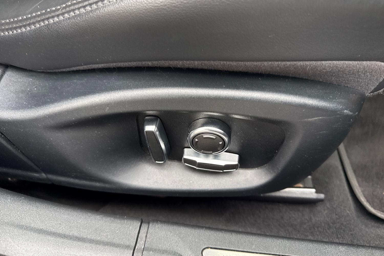 Used Jaguar XF 2019 for sale - 78052642: Photo 31