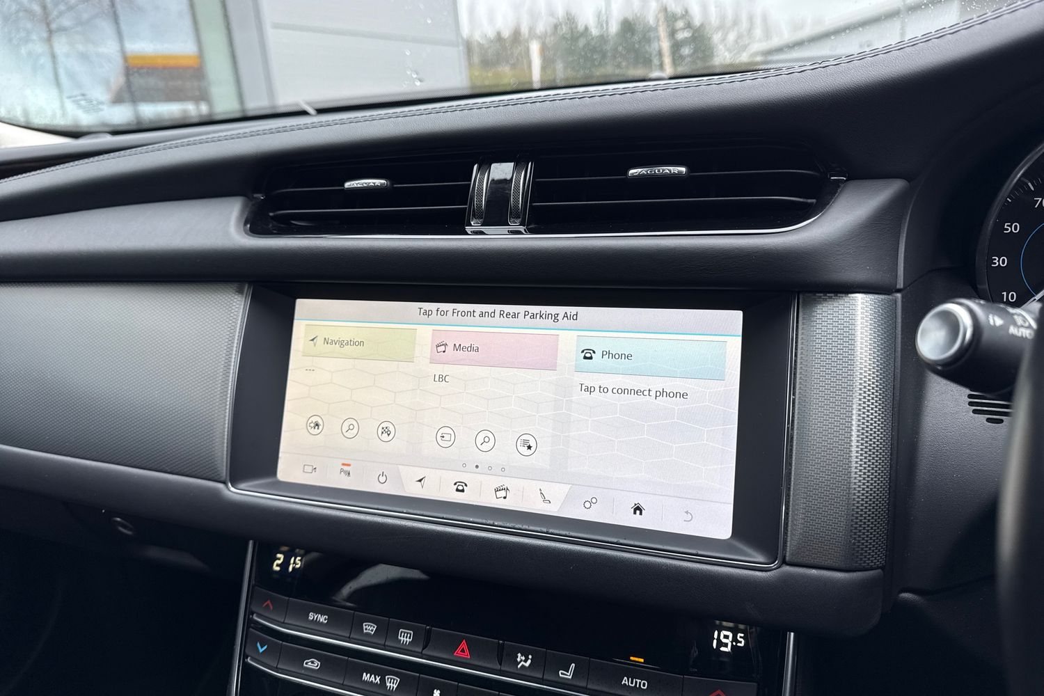 Used Jaguar XF 2019 for sale - 78052642: Photo 34