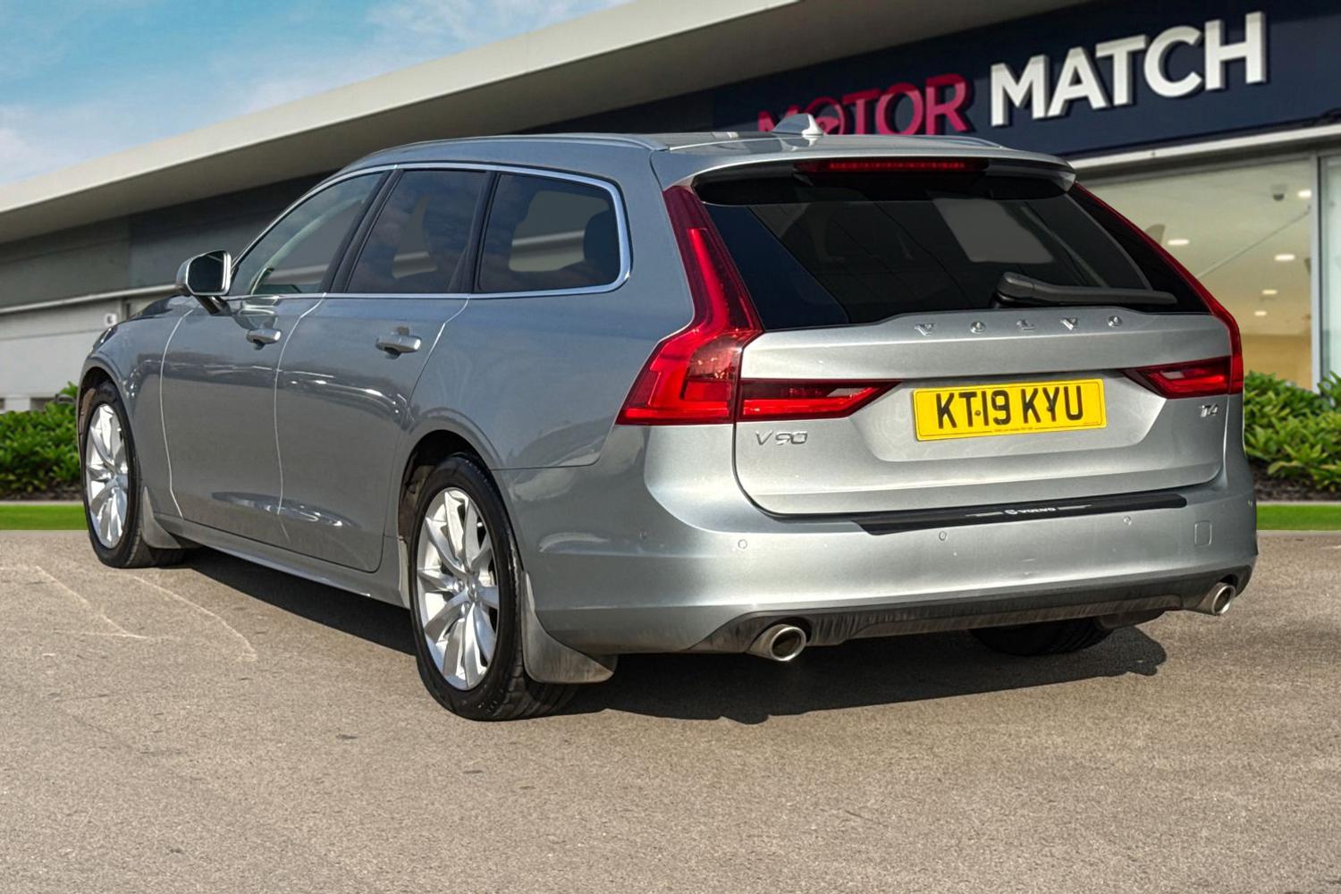 Used Volvo V90 2019 for sale - 77764541: Photo 2