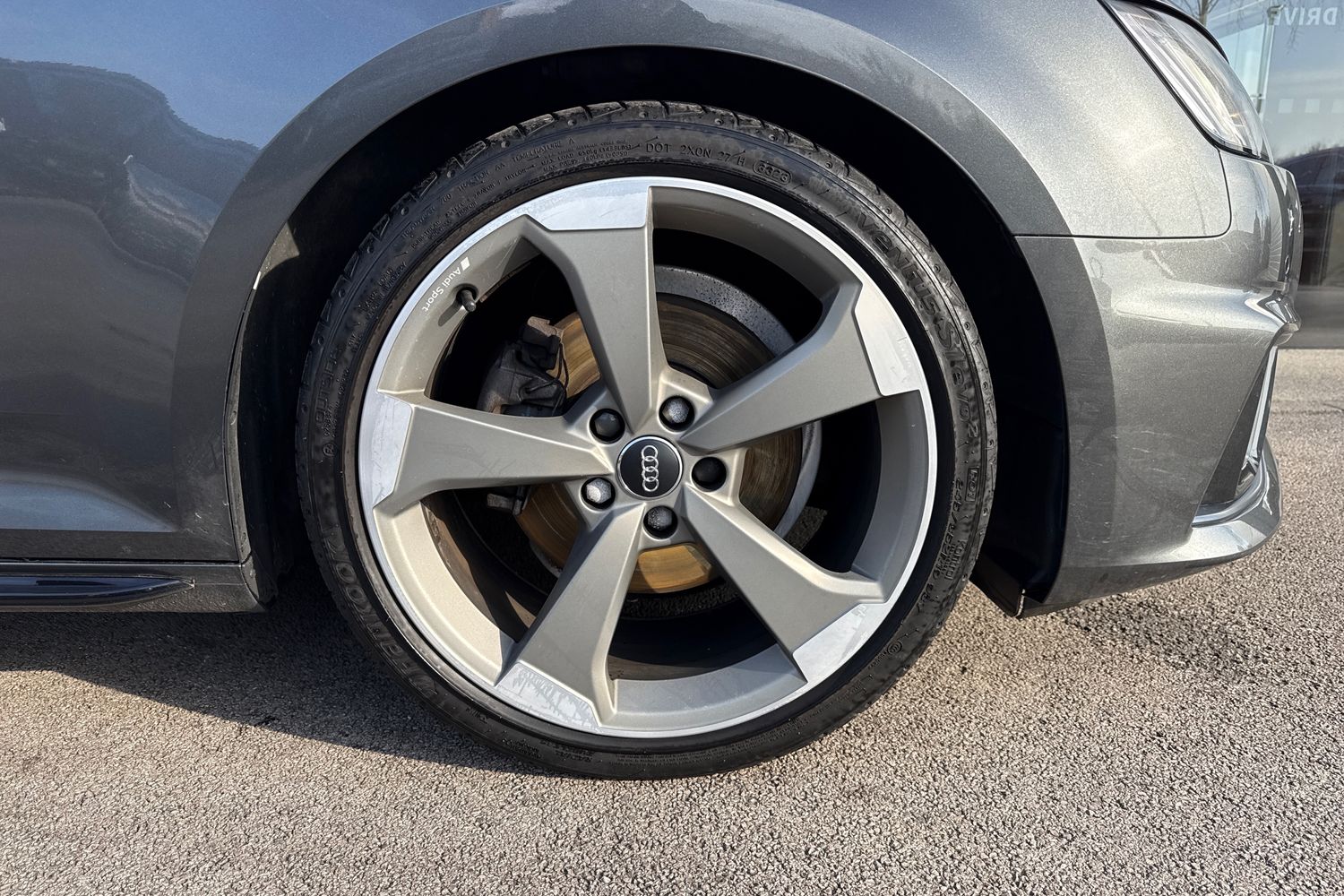 Used Audi A4 Avant 2019 for sale - 77680102: Photo 11