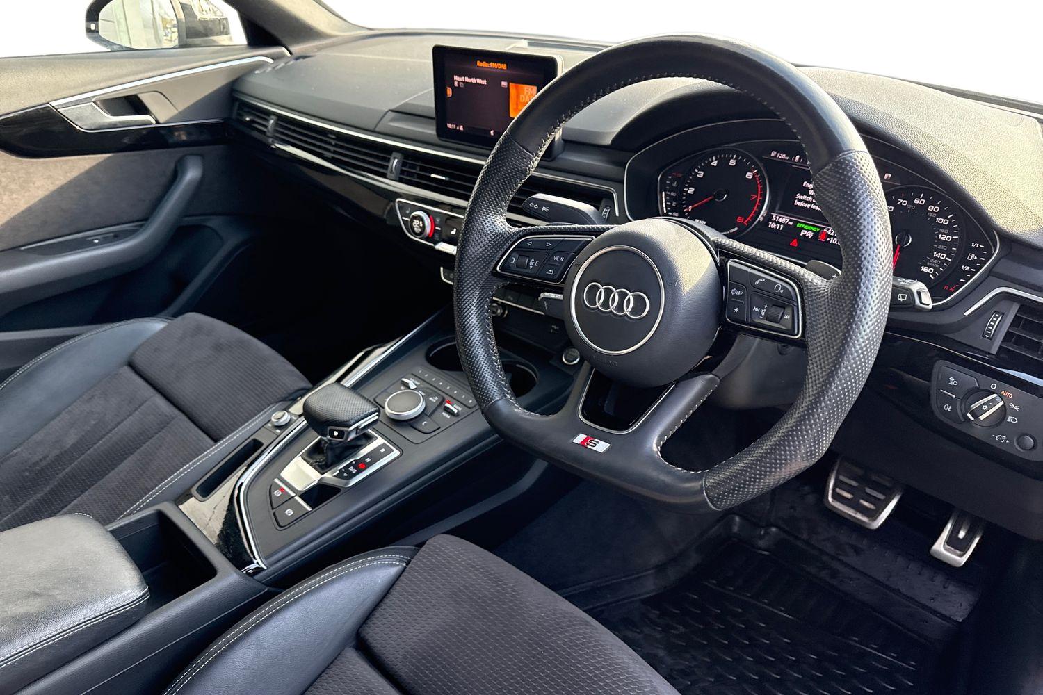 Used Audi A4 Avant 2019 for sale - 77680102: Photo 14