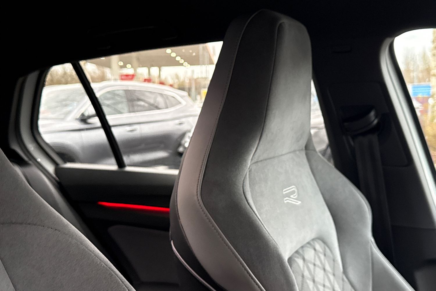 Used Volkswagen Golf 2021 for sale - 77692089: Photo 38