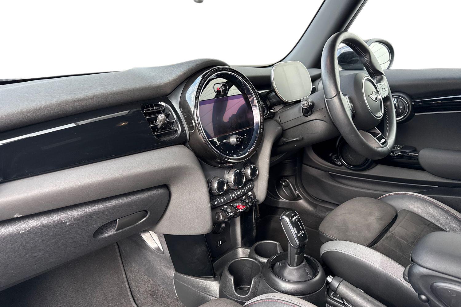 Used MINI Hatch 2022 for sale - 77774020: Photo 15