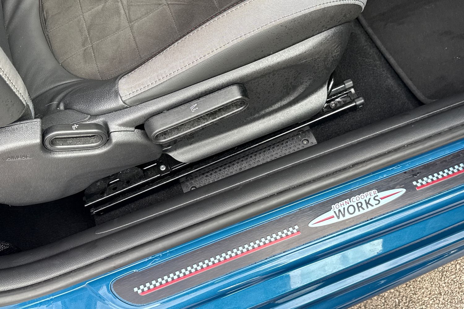 Used MINI Hatch 2022 for sale - 77774020: Photo 32