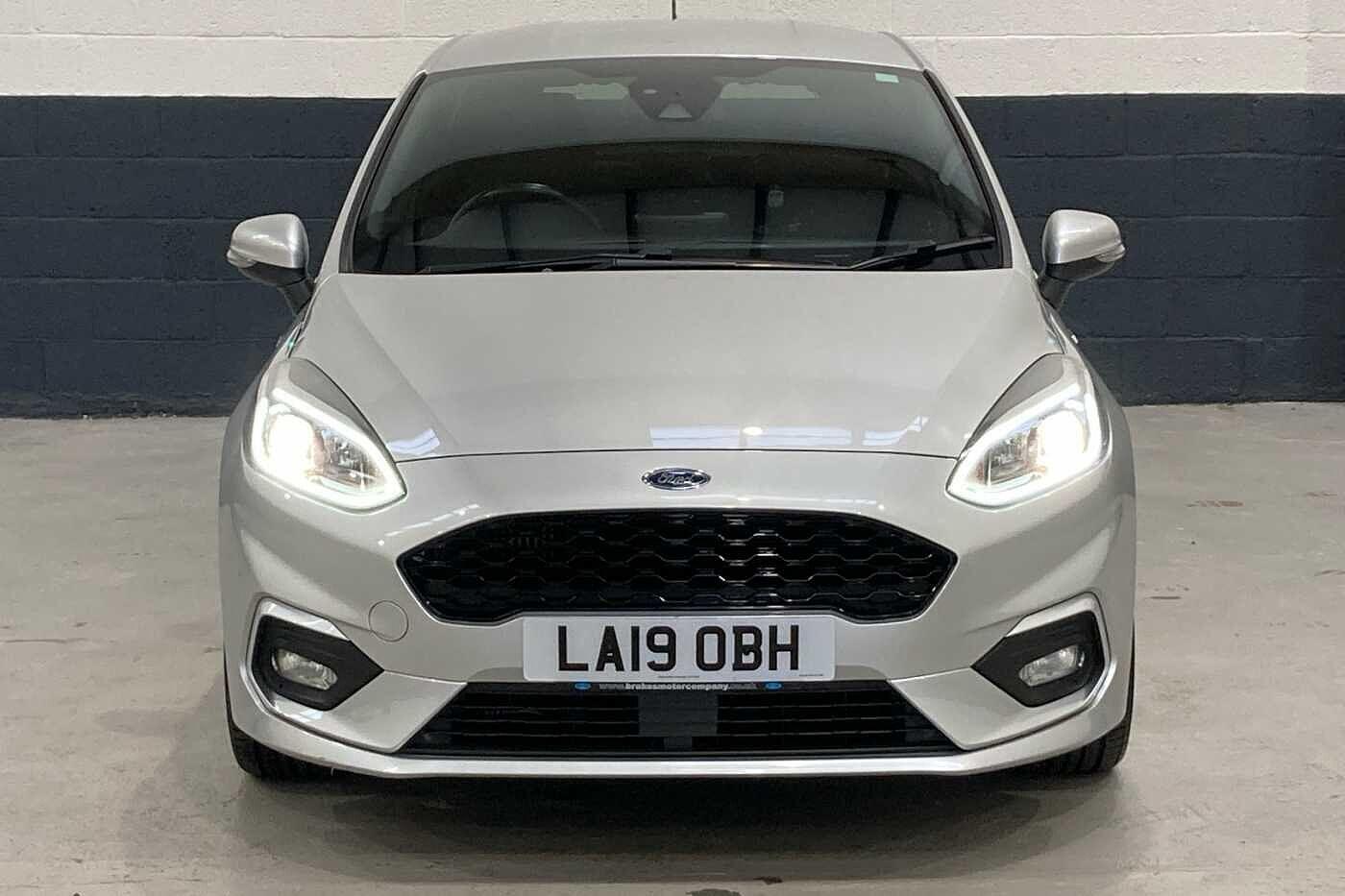 Used Ford Fiesta 2019 for sale - 76389160: Photo 2