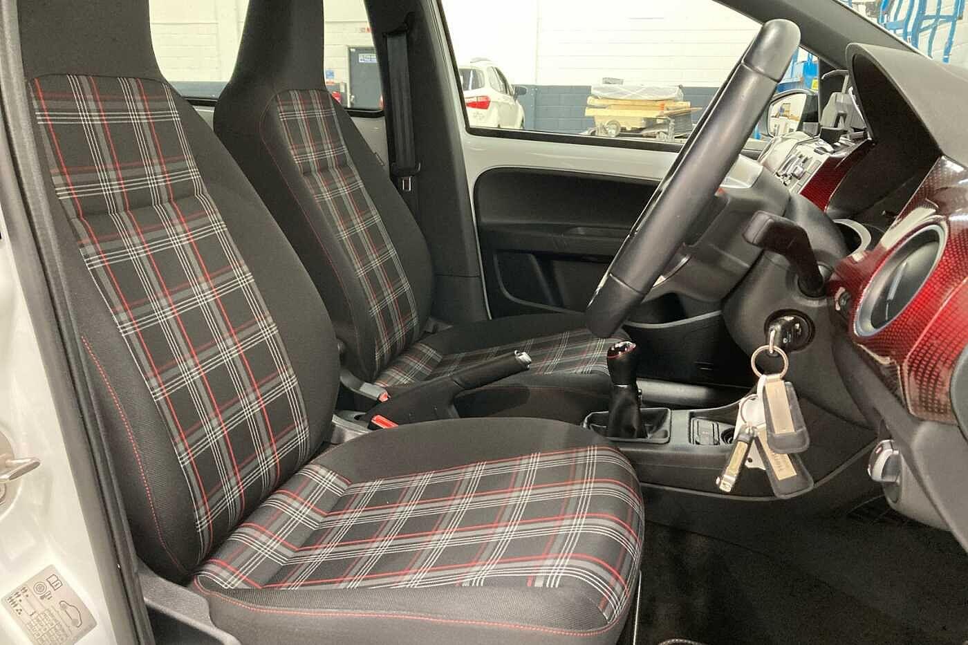 Used Volkswagen up! 2019 for sale - 76370644: Photo 16