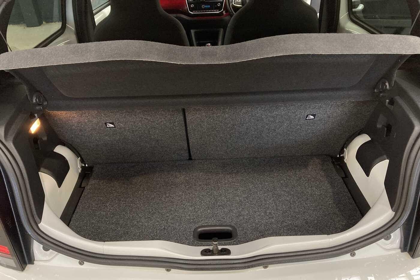 Used Volkswagen up! 2019 for sale - 76370644: Photo 18