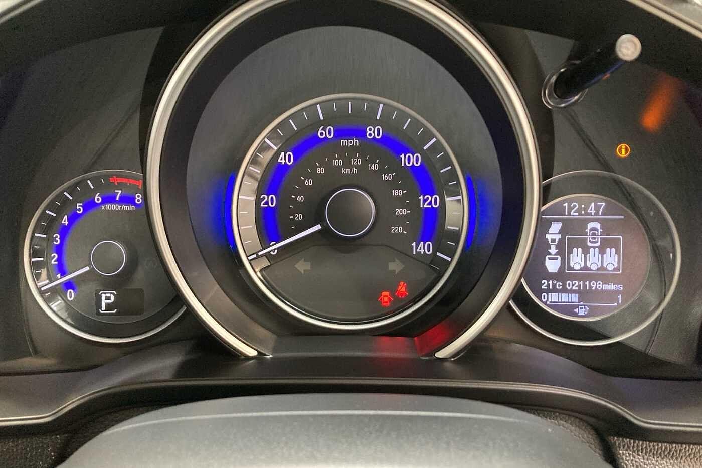 Used Honda Jazz 2018 for sale - 76002189: Photo 11