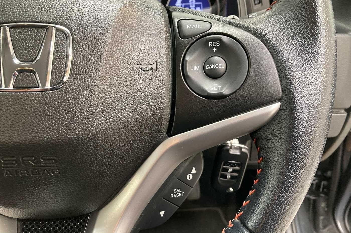 Used Honda Jazz 2018 for sale - 76002189: Photo 15