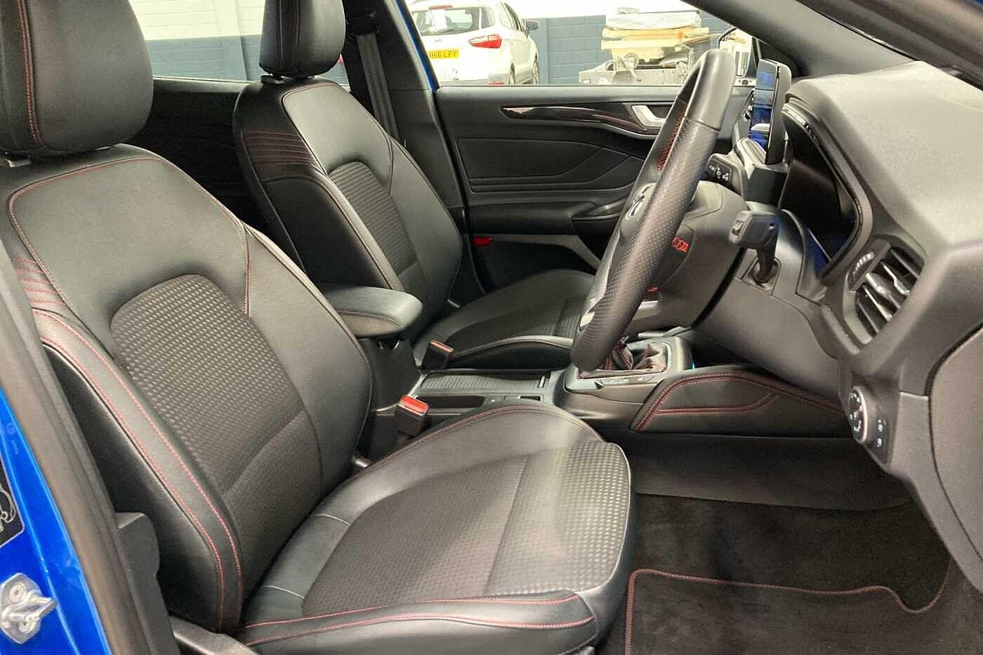 Used Ford Focus 2021 for sale - 76370124: Photo 16