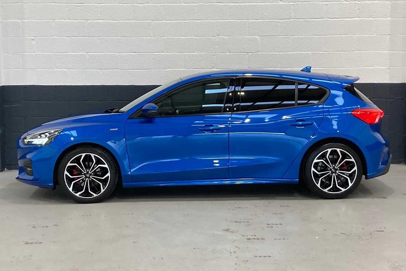 Used Ford Focus 2021 for sale - 76370124: Photo 4