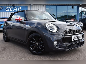 Used MINI Convertible 2019 for sale - 75987243: Photo