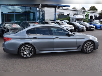 Used BMW 5 Series 2017 for sale - 75987236: Photo
