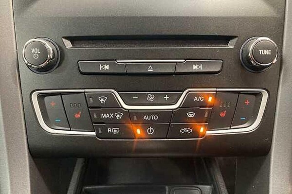 Used Ford Mondeo 2017 for sale - 76200200: Photo 26