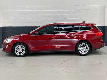 Used Ford Focus 2019 for sale - 76270518: Photo 4