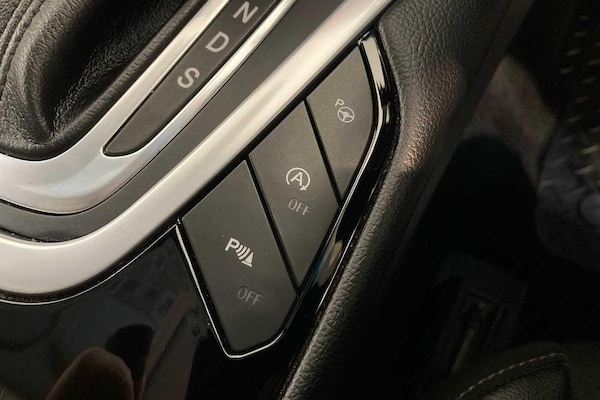Used Ford Edge 2018 for sale - 76138142: Photo 28