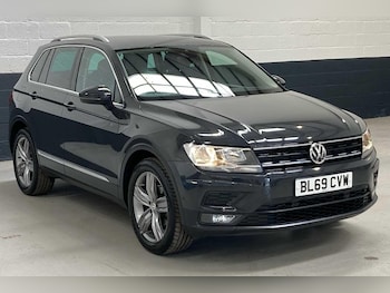 Used Volkswagen Tiguan 2020 for sale - 76000569: Photo