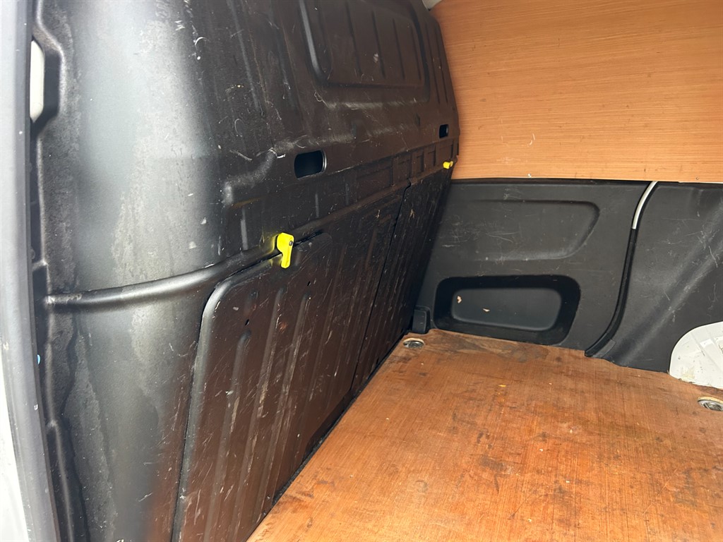 Used Peugeot Partner 2020 for sale - 77192777: Photo 8