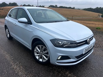 Used Volkswagen Polo 2018 for sale - 79678394: Photo