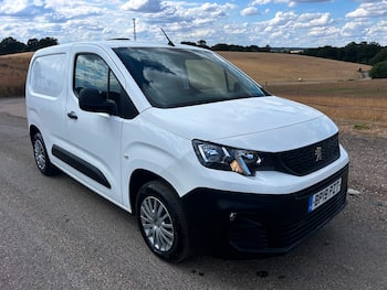 Used Peugeot Partner 2019 for sale - 79486196: Photo