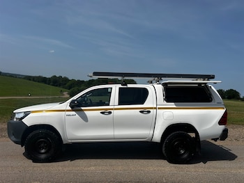 Used Toyota Hilux 2018 for sale - 78693498: Photo